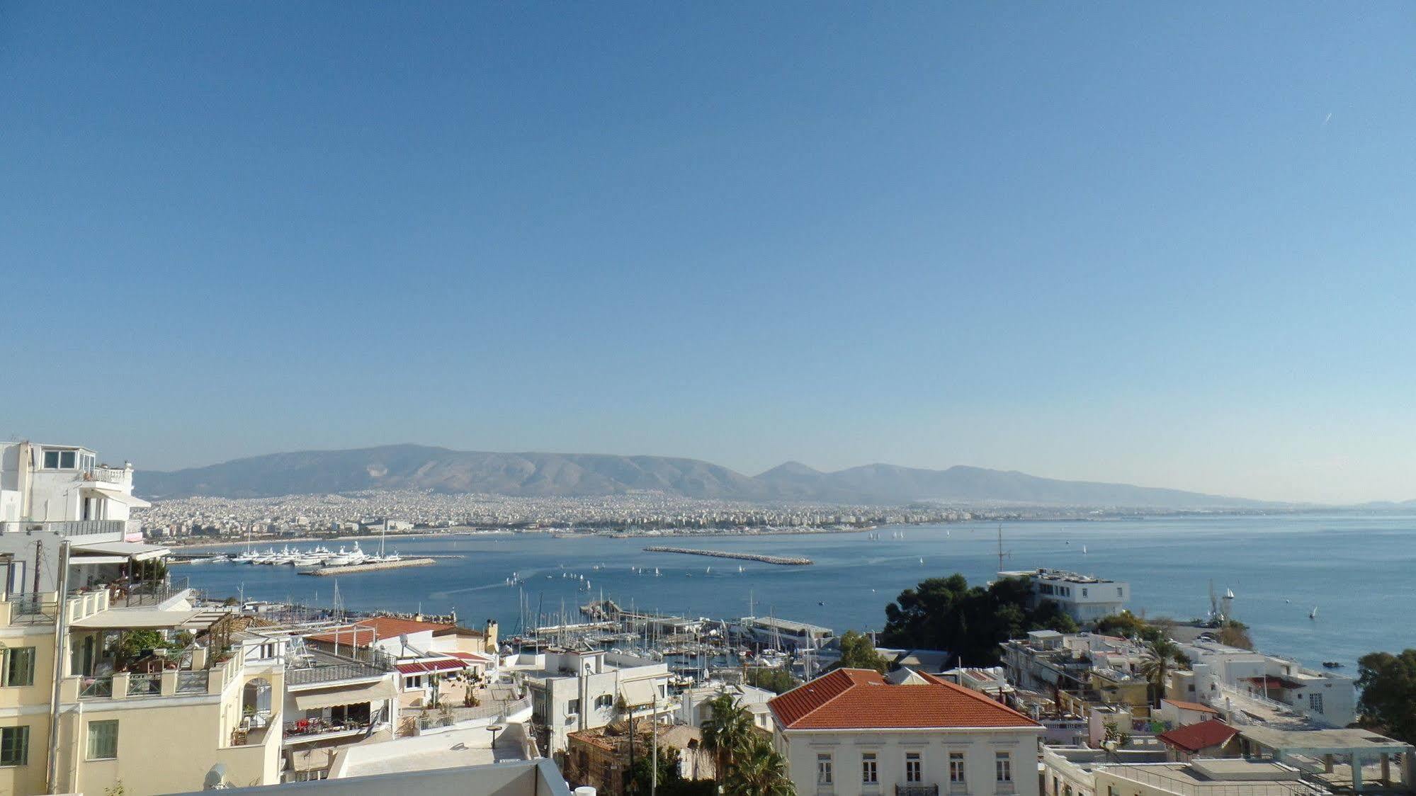 Cavo D' Oro Hotel Piraeus Exterior photo
